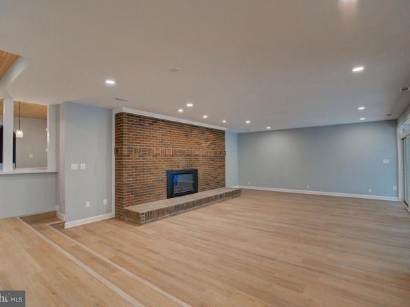 10124 Wendover Drive, Vienna VA 22181