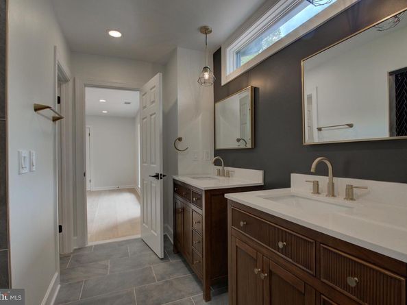 10124 Wendover Drive, Vienna VA 22181