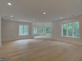 10124 Wendover Drive, Vienna VA 22181