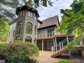 10124 Wendover Drive, Vienna VA 22181