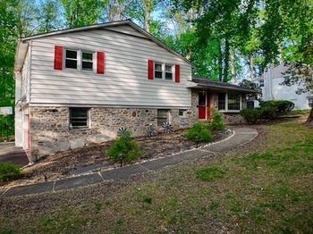 113 Creekwood Drive