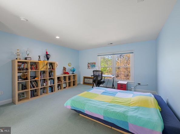 9702 Beman Woods Way, Potomac MD 20854