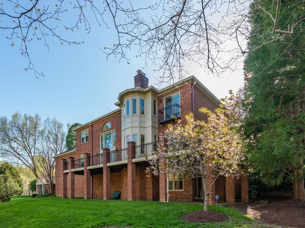9702 Beman Woods Way, Potomac MD 20854