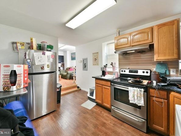 1608 W Susquehanna Avenue, Philadelphia PA 19121
