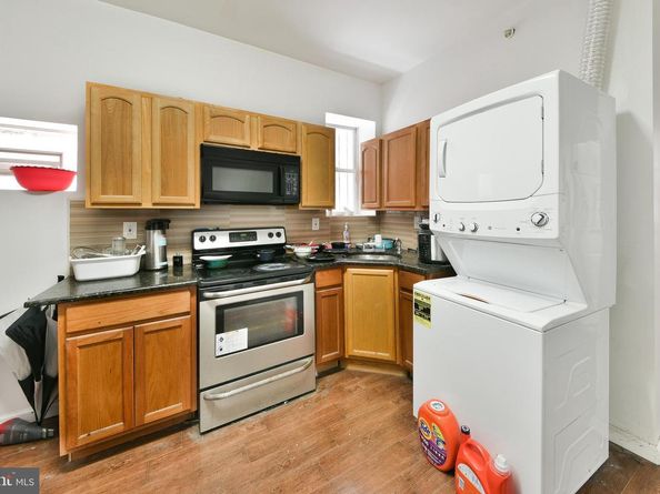 1608 W Susquehanna Avenue, Philadelphia PA 19121