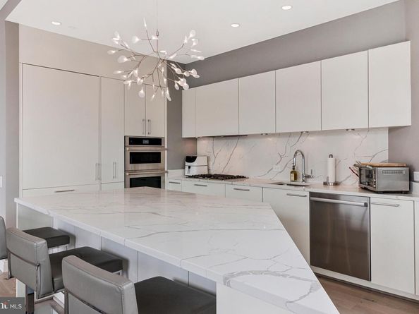 1177 22nd Street NW 7D, Washington DC 20037