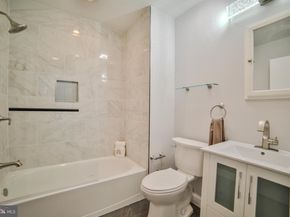 1035 Bainbridge Street B, Philadelphia PA 19147