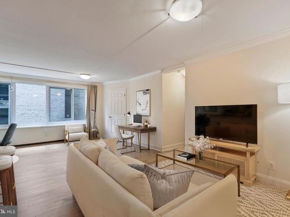 1330 New Hampshire Avenue NW 215, Washington DC 20036