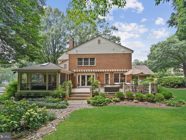 7707 Crossover Drive, Mclean VA 22102