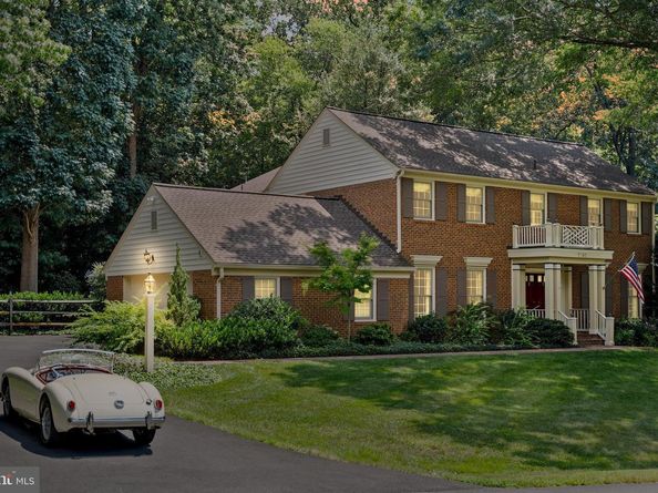 7707 Crossover Drive, Mclean VA 22102