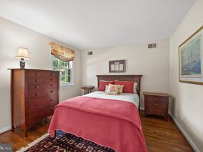 7707 Crossover Drive, Mclean VA 22102