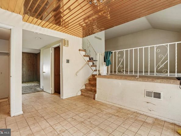 603 Laramie Place, Philadelphia PA 19115