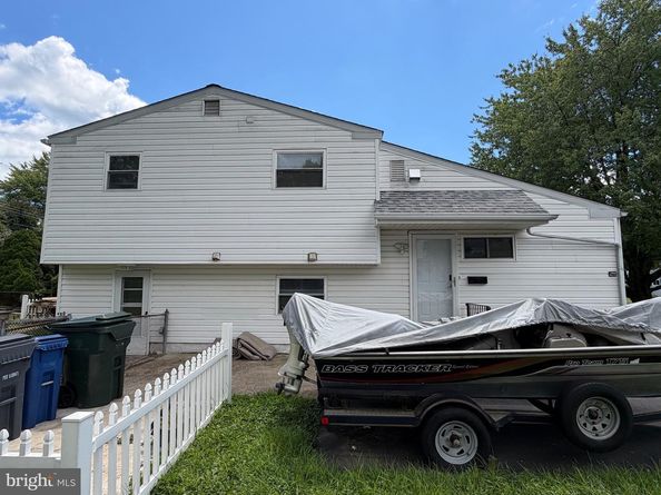2871 Rossiter Avenue, Abington PA 19001