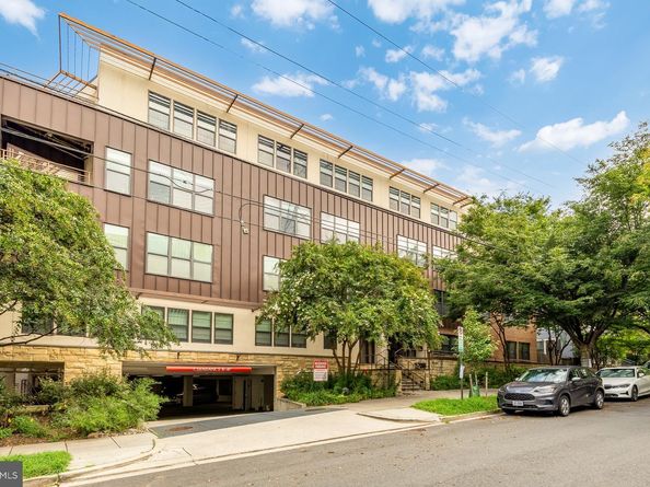5201 Wisconsin Avenue NW 212, Washington DC 20015