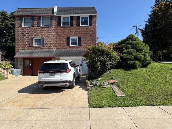 12 E Wyncliffe Avenue, Clifton Heights PA 19018