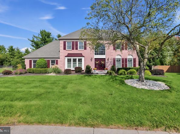 700 Fox Hollow Drive, Yardley PA 19067