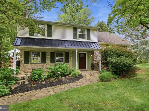 76 Chapel Drive, Southampton PA 18966