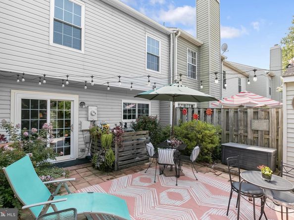 6580 Medinah Lane, Alexandria VA 22312