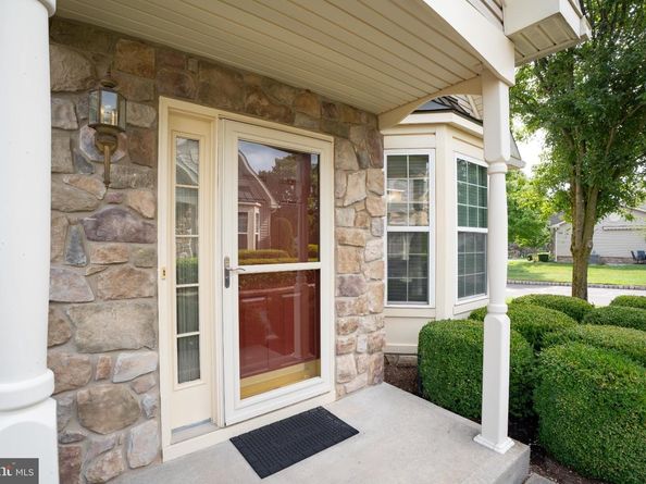 126 Fairway Drive 141, Warminster PA 18974