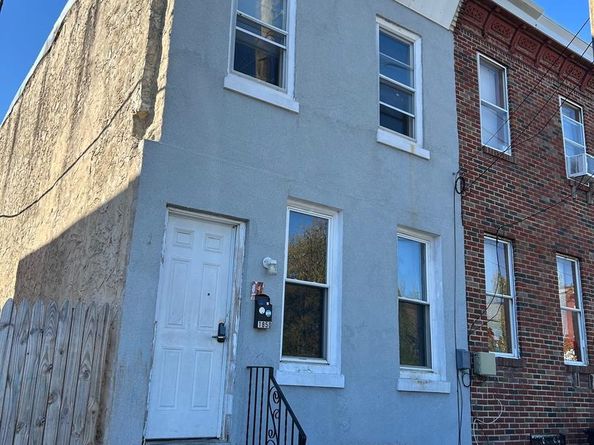 1850 E Madison Street, Philadelphia PA 19134