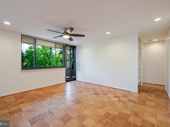 4201 Cherry Hill Road 104, Arlington VA 22207