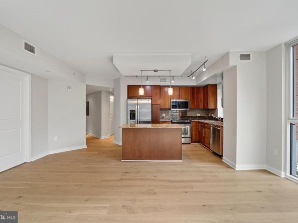 1025 1st Street SE 415, Washington DC 20003