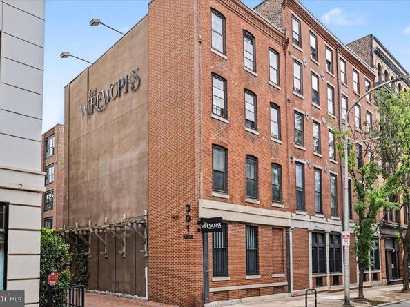 301 Race Street 316, Philadelphia PA 19106