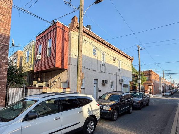 1627 Jackson Street, Philadelphia PA 19145