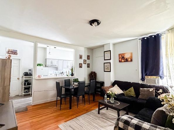 1627 Jackson Street, Philadelphia PA 19145