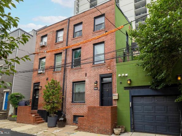 1305 Rodman Street, Philadelphia PA 19147