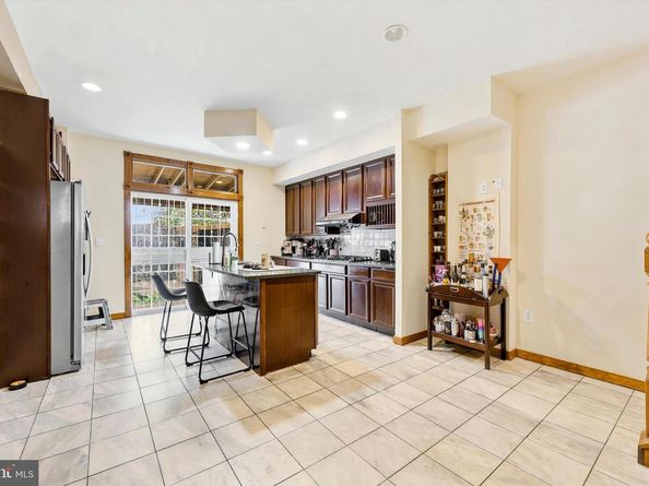 1317 South Street, Philadelphia PA 19147