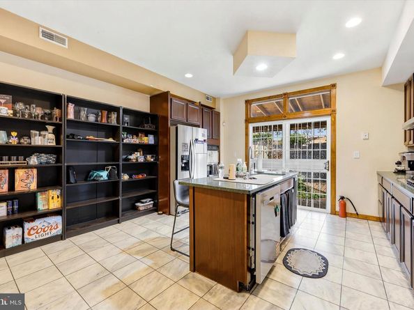 1317 South Street, Philadelphia PA 19147