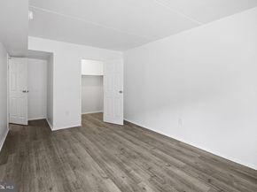1215 South Street A, Philadelphia PA 19147