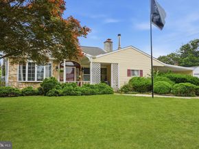 1 Meadow Lane, Levittown PA 19054