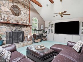 1 Meadow Lane, Levittown PA 19054