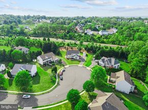 936 Longwood Court, Chalfont PA 18914