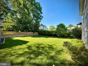 6111 35TH Street N, Arlington VA 22213