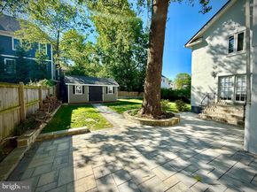 6111 35TH Street N, Arlington VA 22213