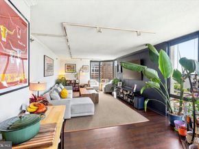 2018 Walnut Street 23E, Philadelphia PA 19103