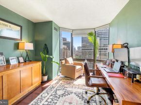2018 Walnut Street 23E, Philadelphia PA 19103