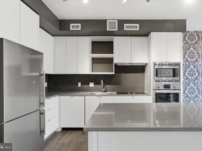 1300 4TH Street SE 713, Washington DC 20003