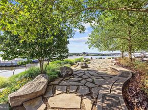 1300 4TH Street SE 713, Washington DC 20003