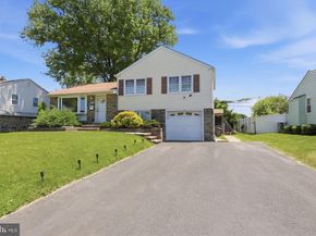 11615 Depue Avenue, Philadelphia PA 19116