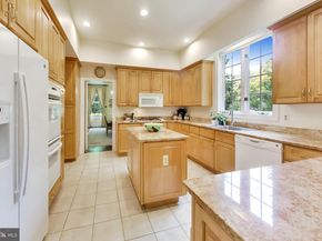 8011 Summer Mill Court, Bethesda MD 20817