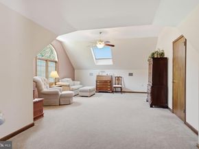 2733 Village Road, Langhorne PA 19047