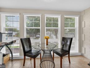 4113 S Four Mile Run Drive 102, Arlington VA 22204