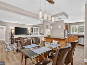 4113 S Four Mile Run Drive 102, Arlington VA 22204