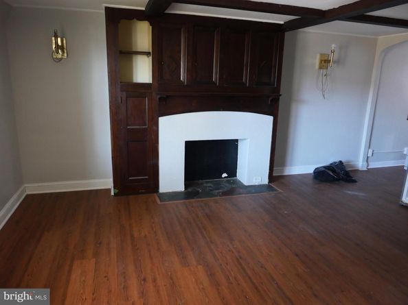 313 Hampden Road, Upper Darby PA 19082
