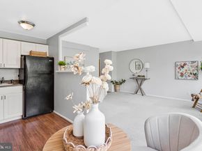 1210 N Taft Street 909, Arlington VA 22201