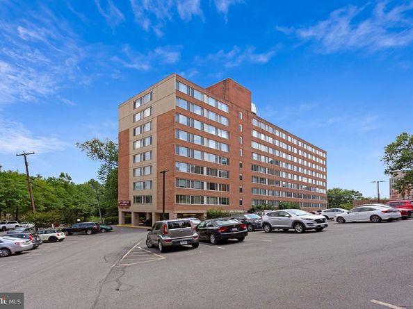 1210 N Taft Street 909, Arlington VA 22201